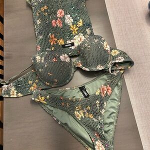 Triangl Bikini Swimwear Set Green Floral